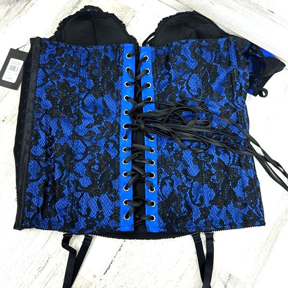 Frederick’s of Hollywood Women’s 38 Imogen Pearl Corset Panty Lingerie Set NEW - Picture 2 of 7